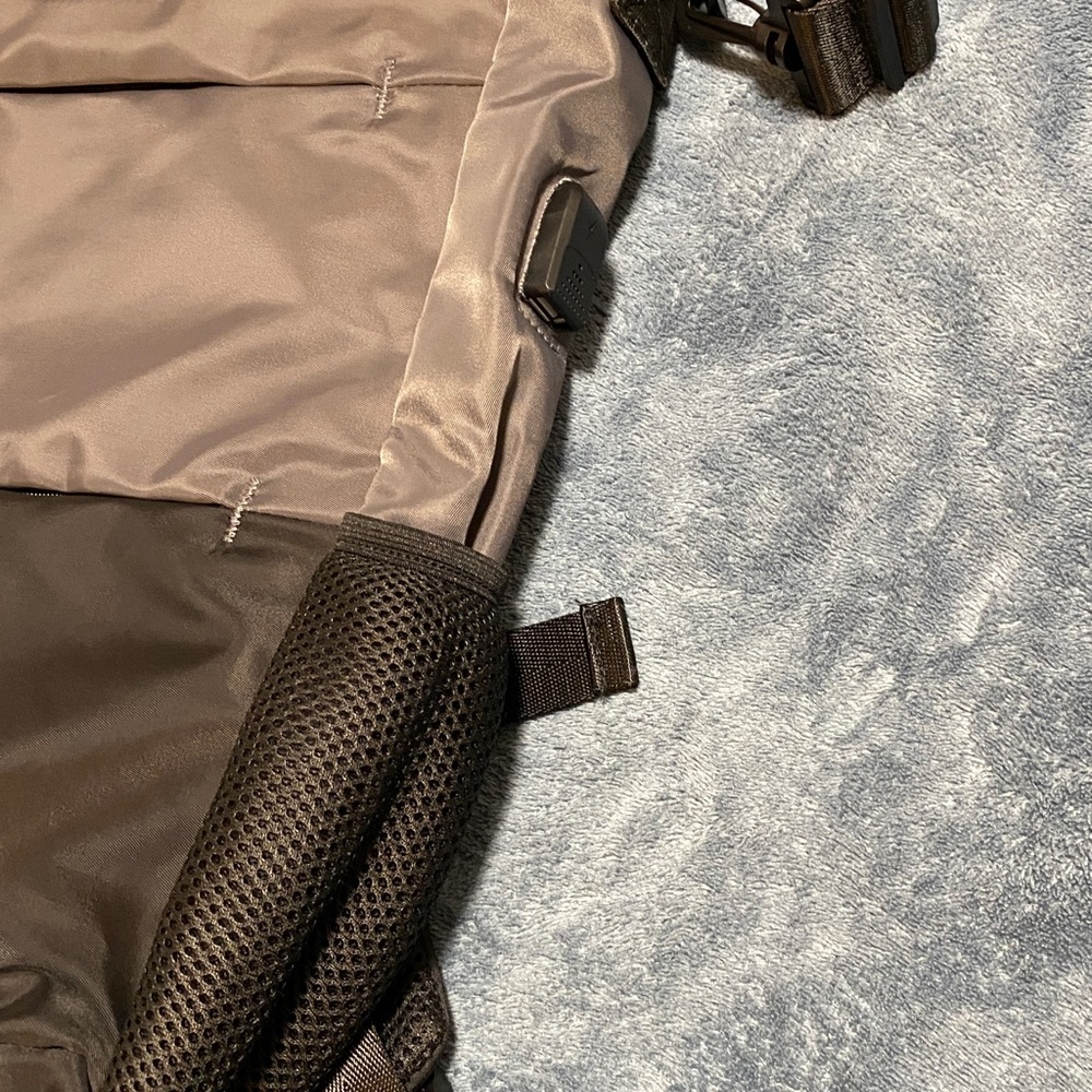 Work/Travel Backpack - Picture 6 of 7
